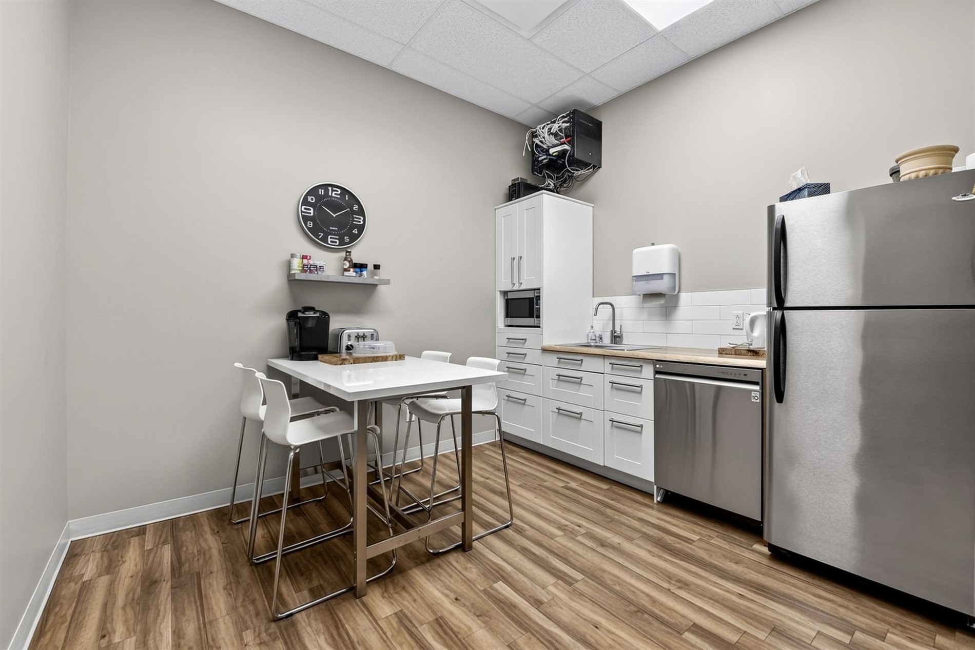 Bureau à louer au 20845 ch. de la Côte Nord, local 102, Boisbriand — photo 2 sur 6