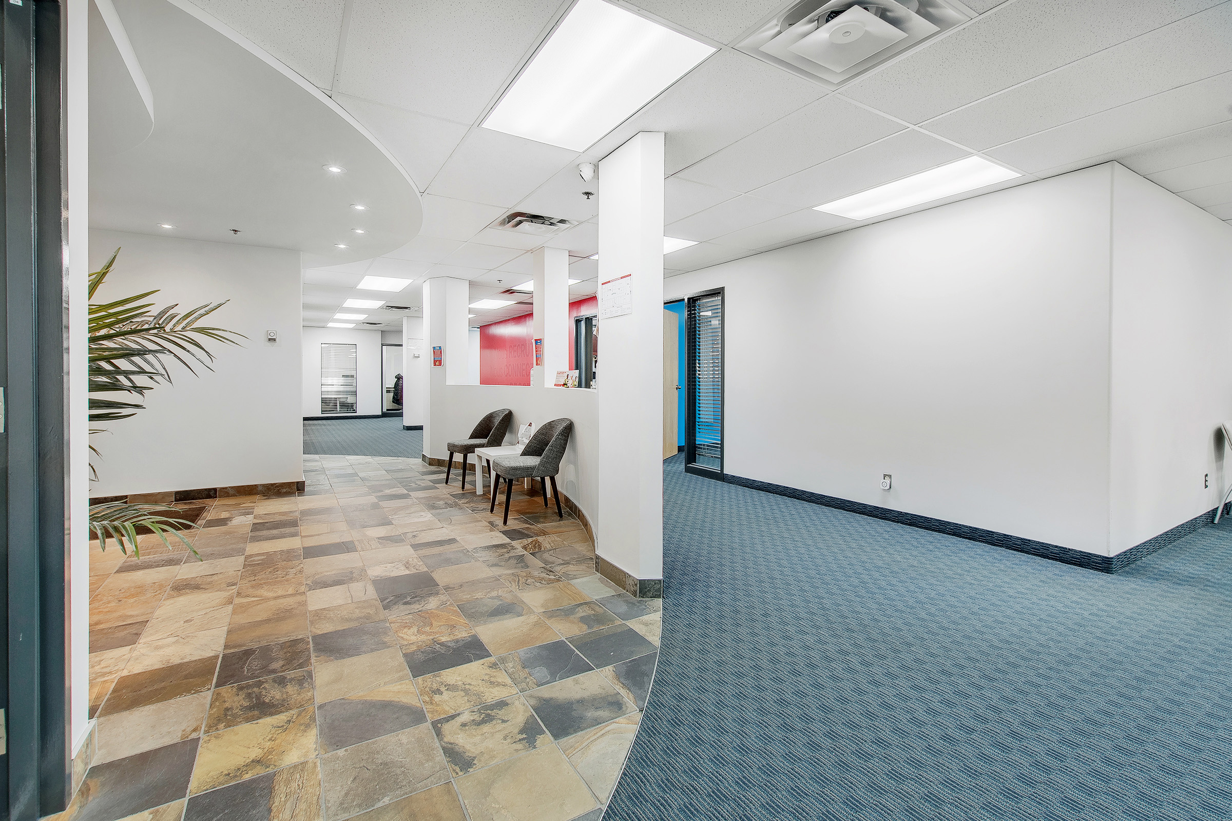 Bureau à louer au 3308 Françis Hughes, Laval — photo 5 sur 20