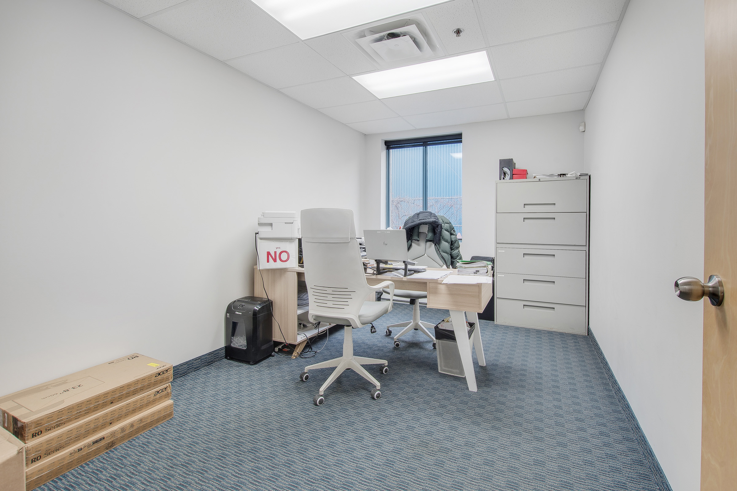 Bureau à louer au 3308 Françis Hughes, Laval — photo 11 sur 20
