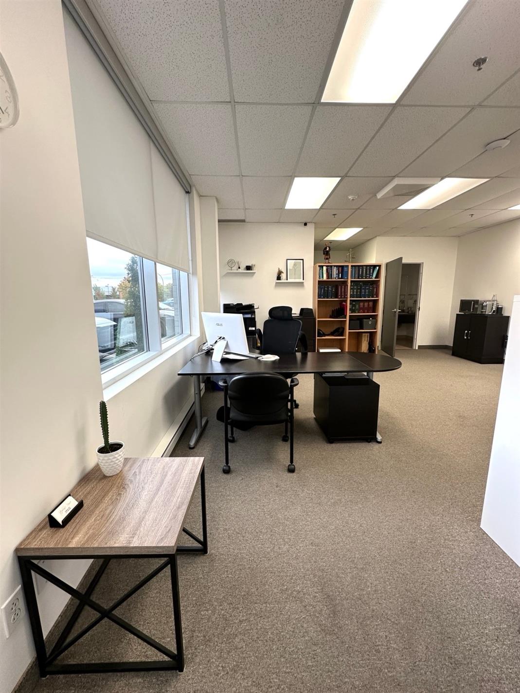 Bureau à louer au 4601 rue Louis-B.-Mayer, Laval — photo 6 sur 6