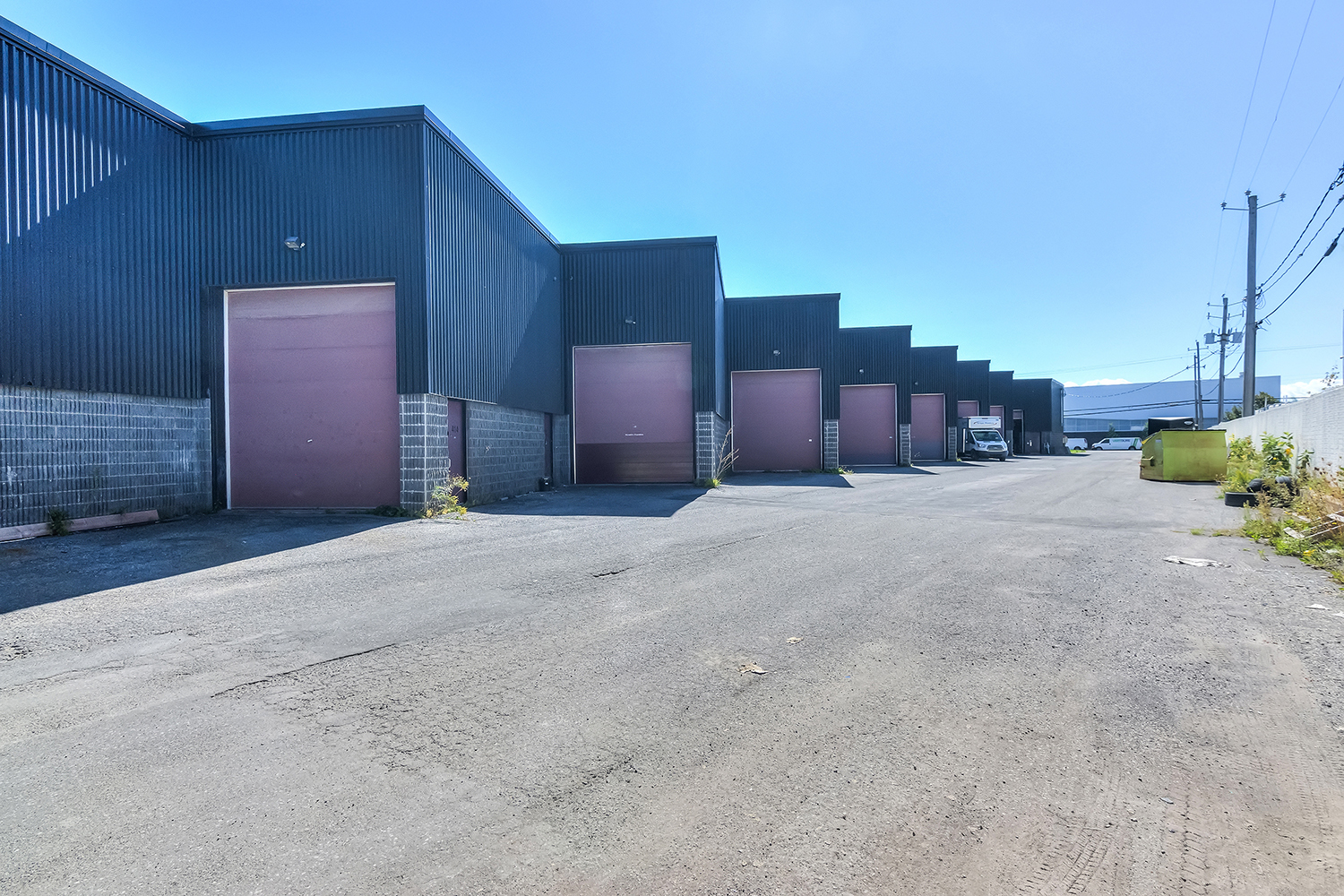 Local industriel/entreposage à vendre au 830 Boul. Ford, local 414, Châteauguay — photo 5 sur 8