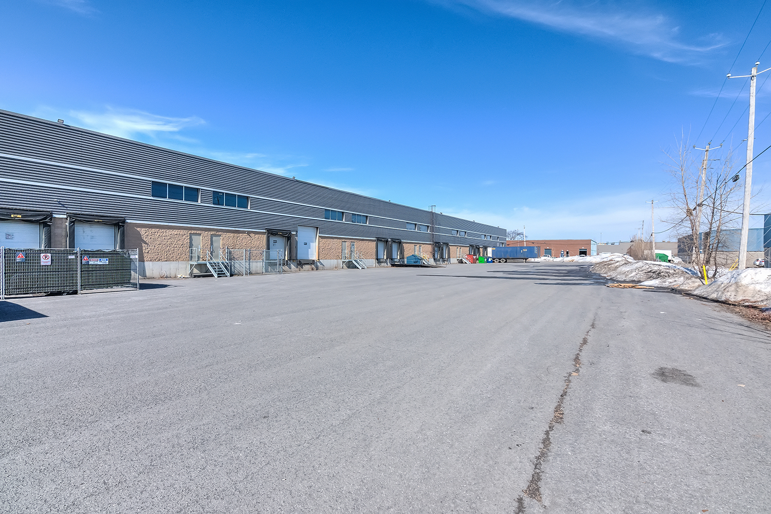 Local industriel/entreposage à louer au 1380 Rue Newton, Boucherville — photo 4 sur 15