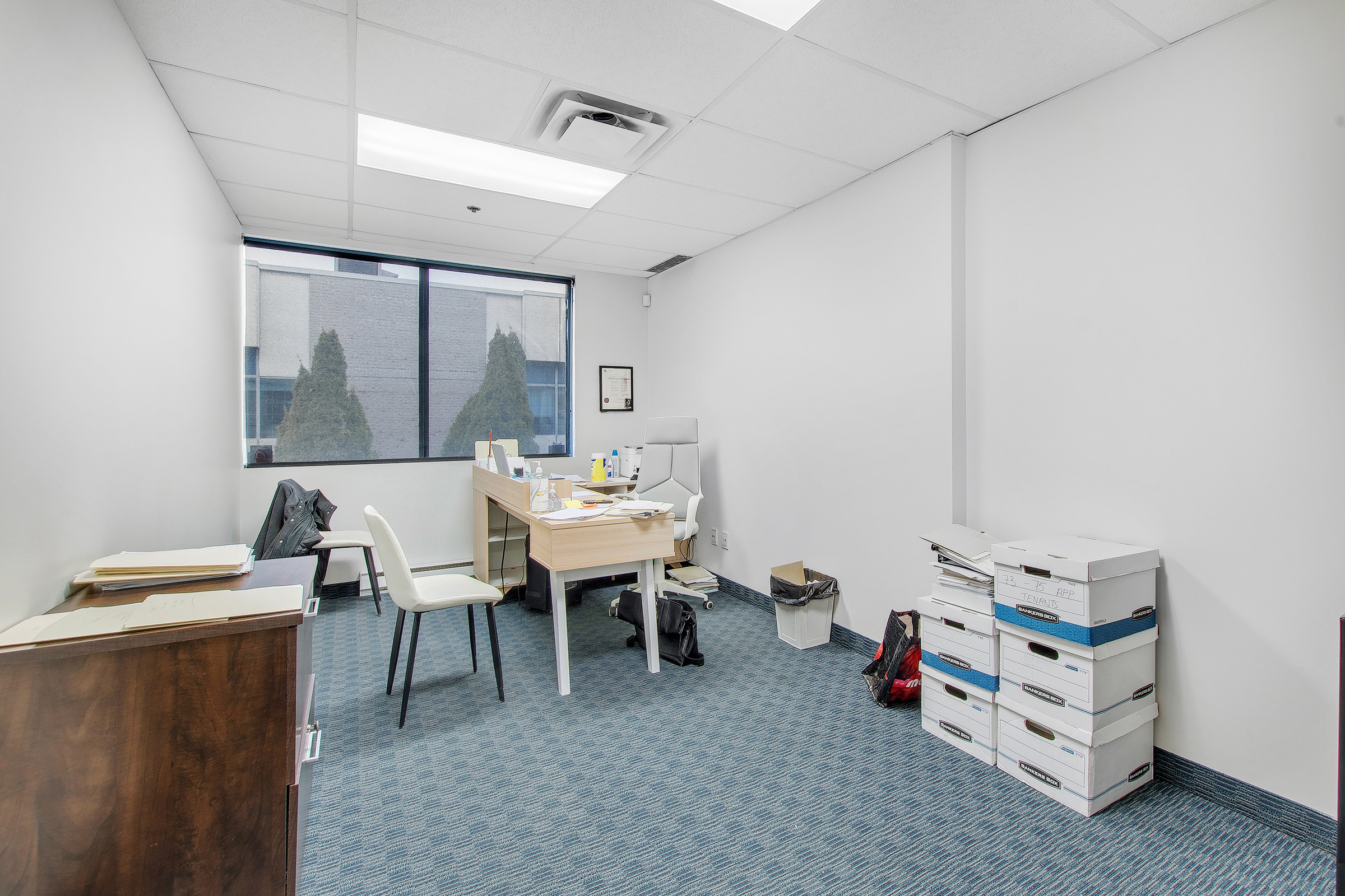 Bureau à louer au 3308 Françis Hughes, Laval — photo 9 sur 20